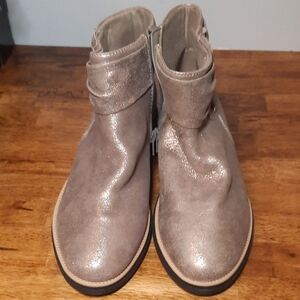 NWT Clark's Metallic Leather Boots sz 9